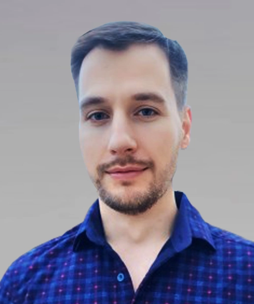 Максим Ушаков